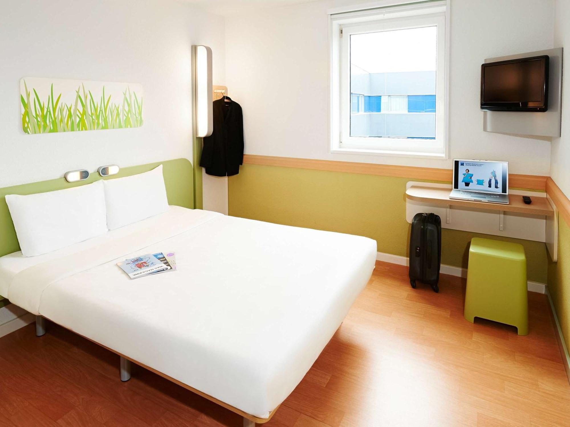 Ibis Budget Roye ロワ エクステリア 写真